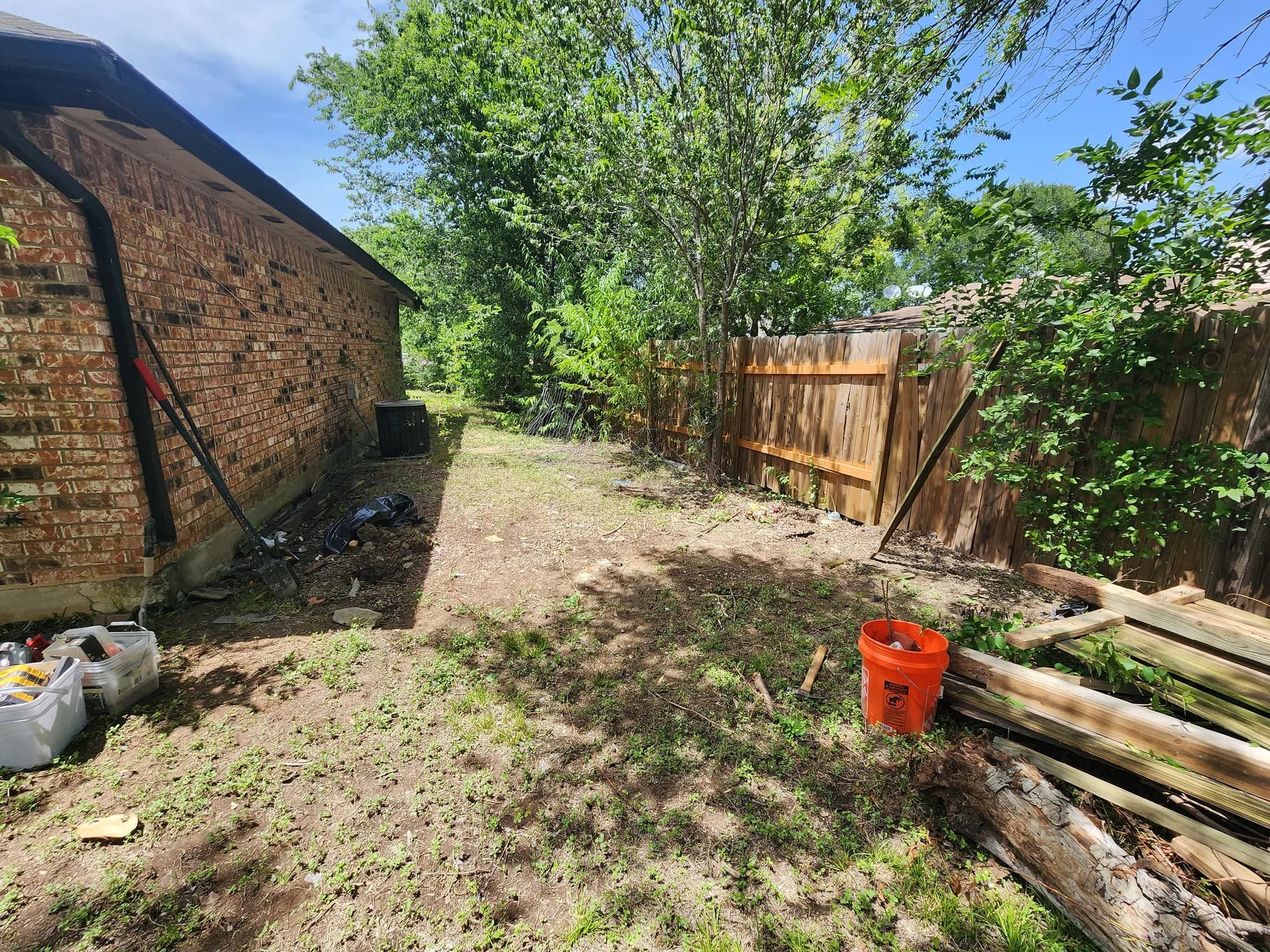 Sanders & Co wood fence replacement in progress at a San Antonio home